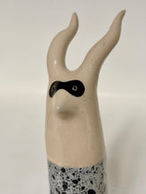 Afbeelding in Gallery-weergave laden, Sausage Figures | Sate (wit/zwart)