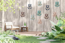 Afbeelding in Gallery-weergave laden, Studio Carmela Bogman | Busy Bee Hotel roze