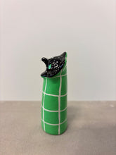 Afbeelding in Gallery-weergave laden, Sausage Figures | Frode (zwart/ groen)