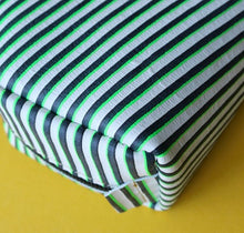 Afbeelding in Gallery-weergave laden, FRRRY | Bee bag
