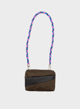 Afbeelding in Gallery-weergave laden, Susan Bijl | The New Bum Bag - Small Reverb Mud &amp; Black
