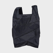 Afbeelding in Gallery-weergave laden, Susan Bijl | The New Shopping Bag Large Black &amp; Black
