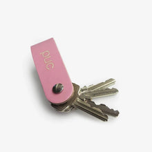 Afbeelding in Gallery-weergave laden, Hide &amp; Key sleutelhouder in de kleur roze
